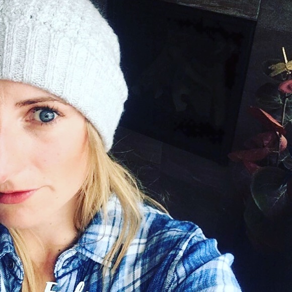 Meet your Posher, Katherine - Picture 1 of 3